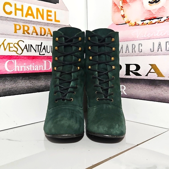 Genuine Leather Vintage Victorian Style New Zealande Lace Up Boots - Picture 5 of 9